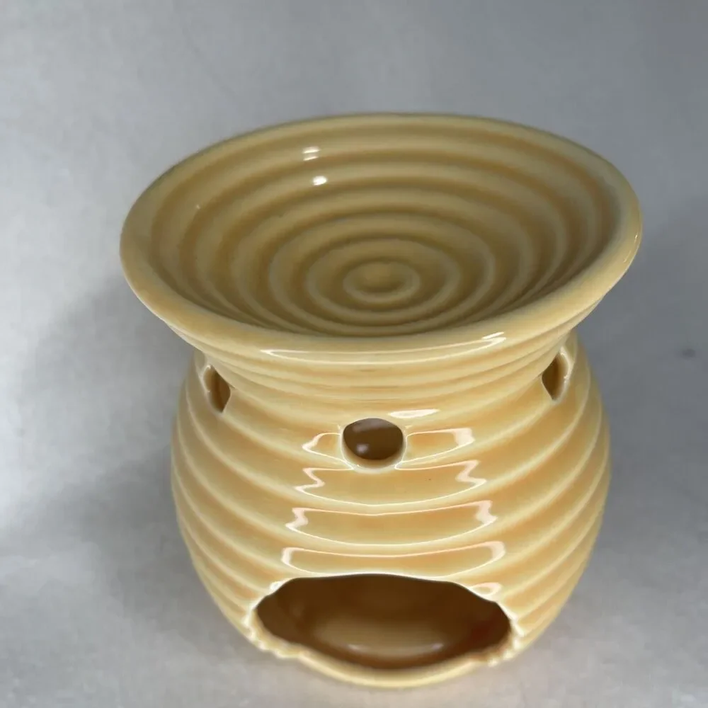 yankee candle wax warmer, Yellow